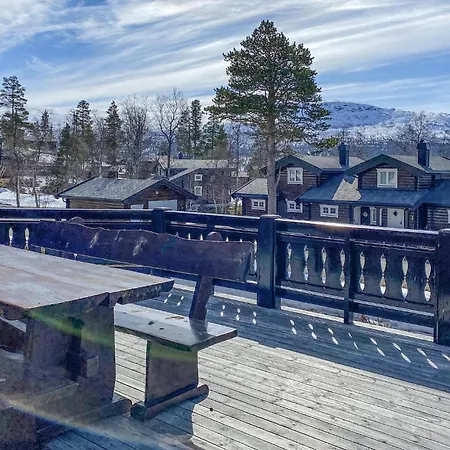 펜션 4 Bedroom Awesome In Bjorli